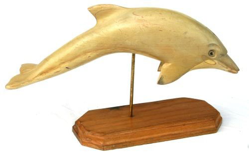 Wonderful New England ca 1920's pine carved & ori: Wonderful New England ca 1920's pine carved & orig painted porpoise on stand - 17" long