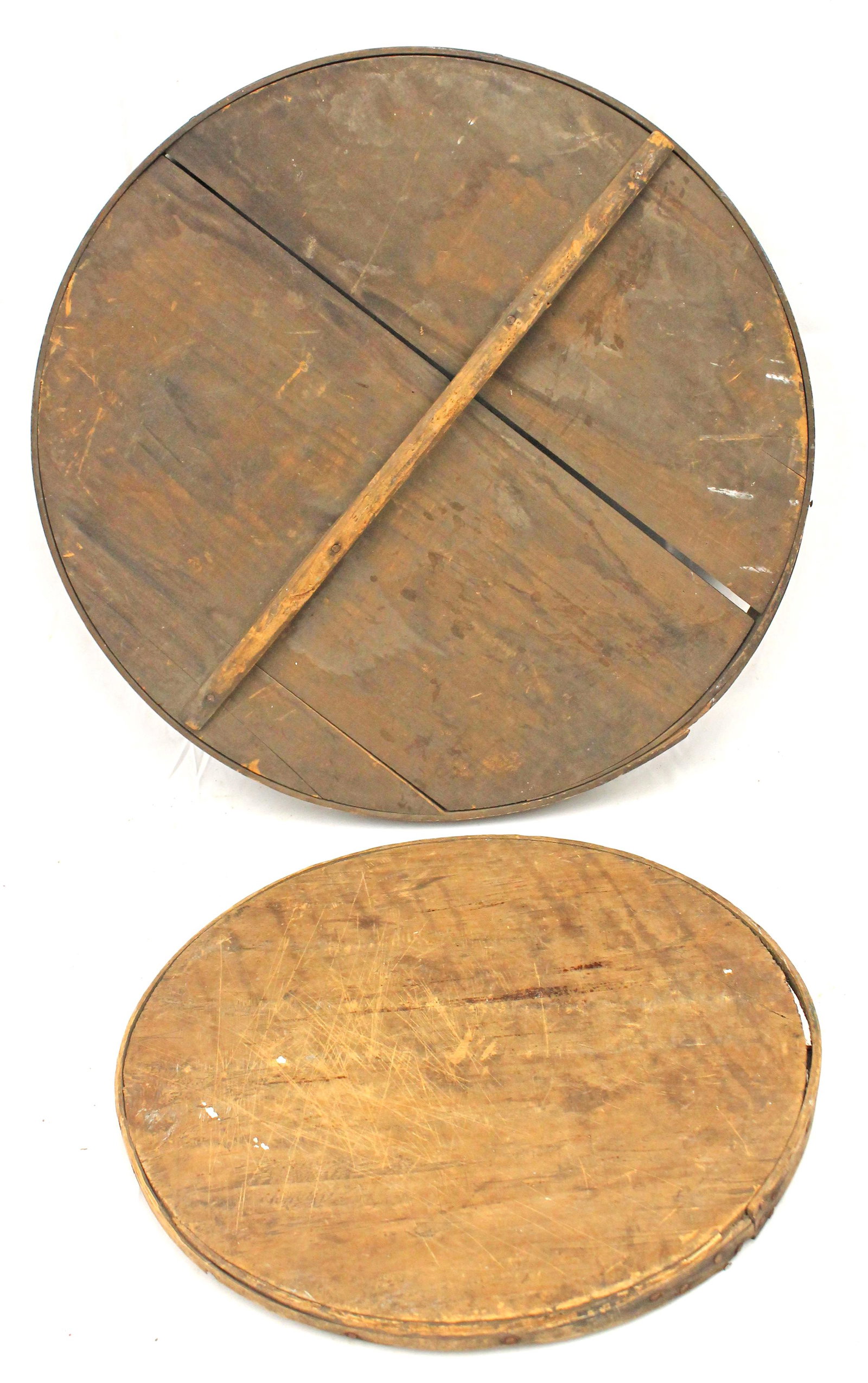 Lot of 2 carved wooden barrel lids - approx 15" & 19" diam: Lot of 2 carved wooden barrel lids - approx 15" & 19" diam