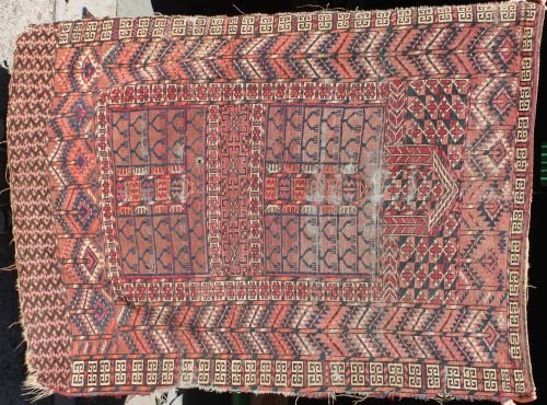 3'9"x5'2" antique Tekke prayer rug: 3'9"x5'2" antique Tekke prayer rug
