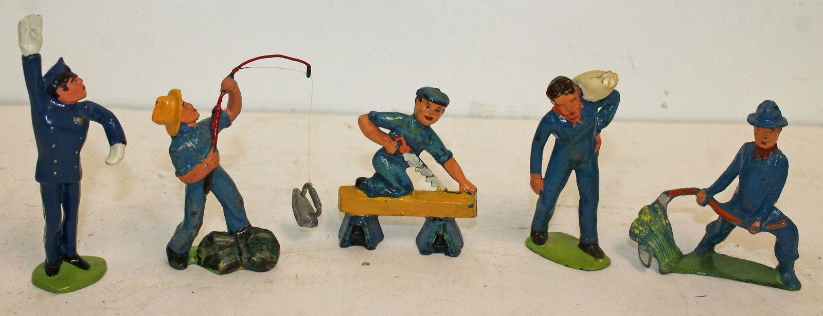 Set of 5 Manoil/Barclay lead occupational figures - tallest is 4" (1 of 4)