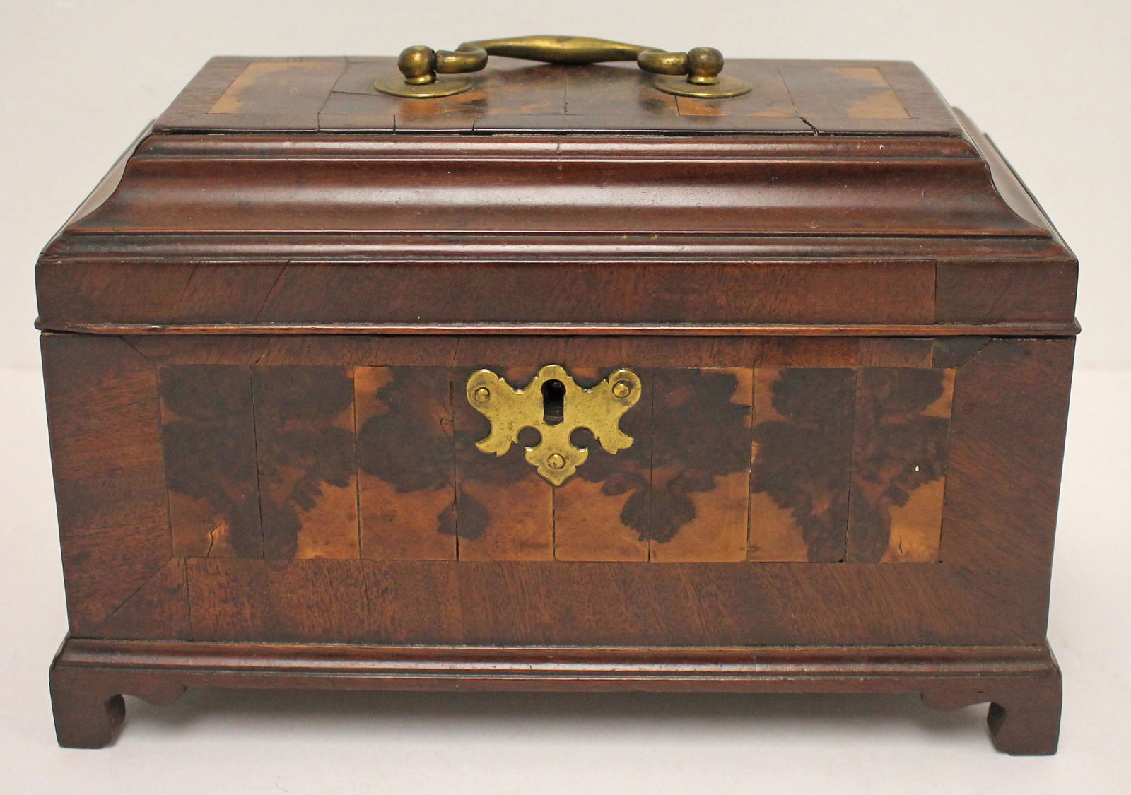 18thC mahogany/walnut veneered & inlaid tea caddy - 6 1/2" tall x 10" wide x 5 1/2" deep (1 of 6)