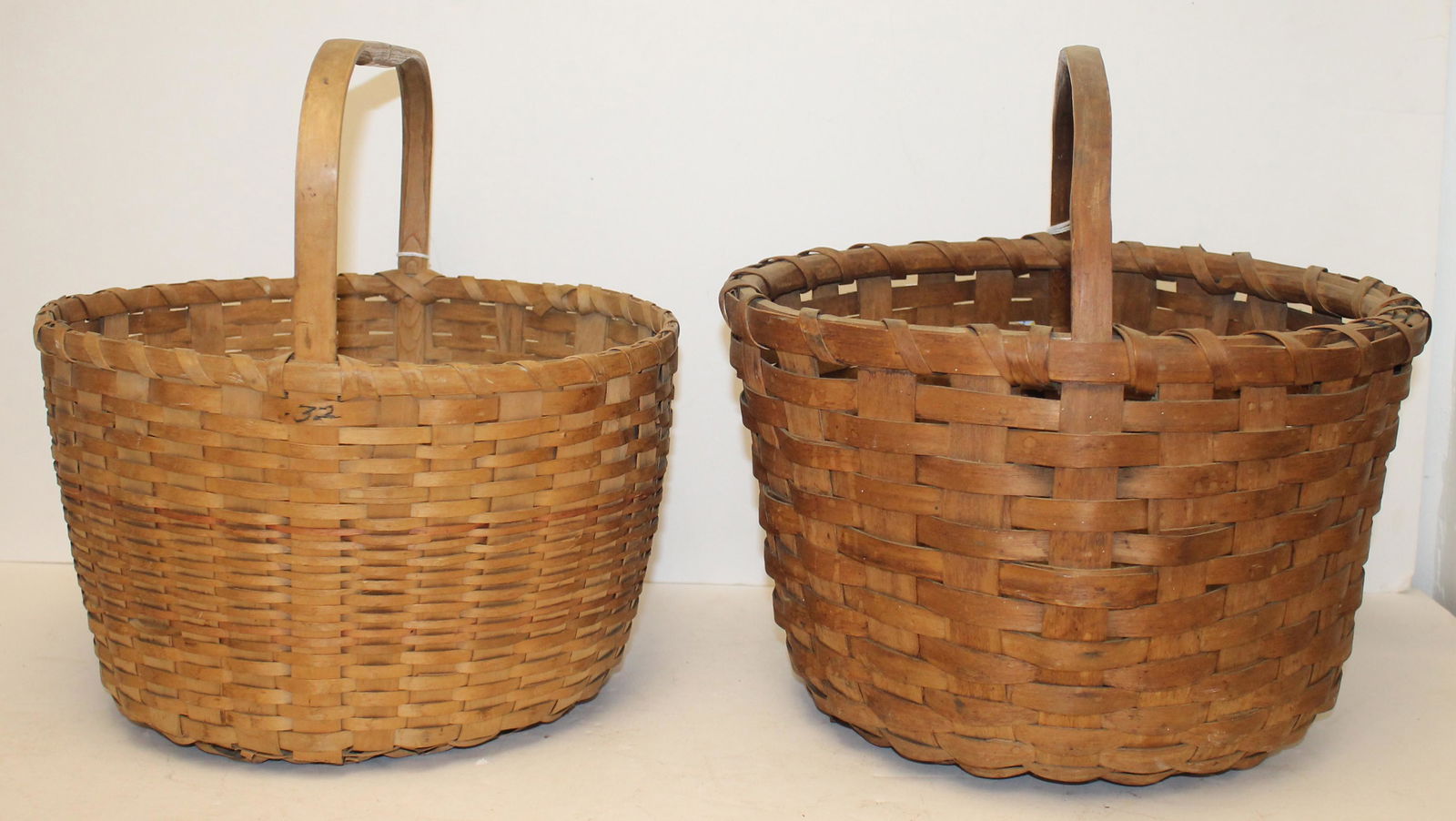 Lot of 3 fixed handled baskets incl 2 large round - 13 1/4" & 14" diam plus an 8 1/2" oval (1 of 6)