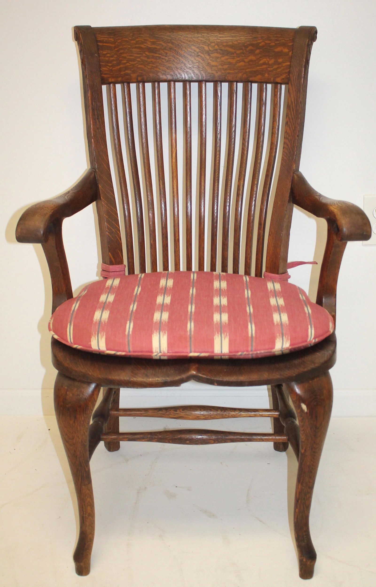Victorian oak swivel office armchair (1 of 9)
