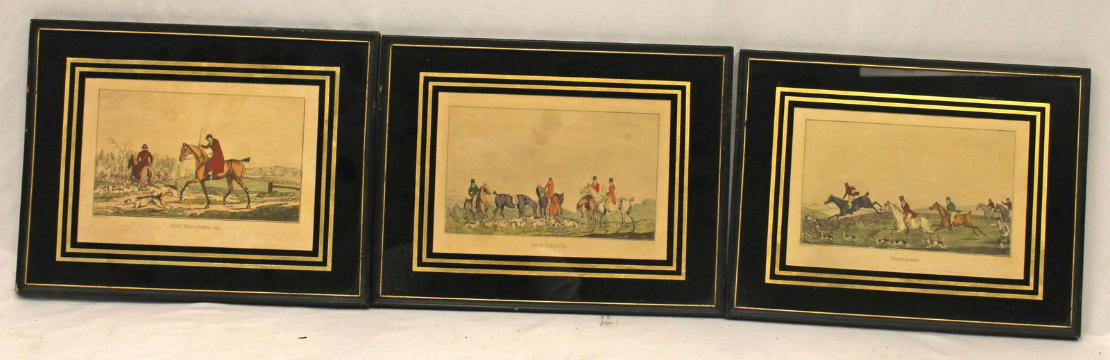 Set of 3 English hunt scene prints in matching frames - 9 1/2"x12 1/4" (1 of 7)