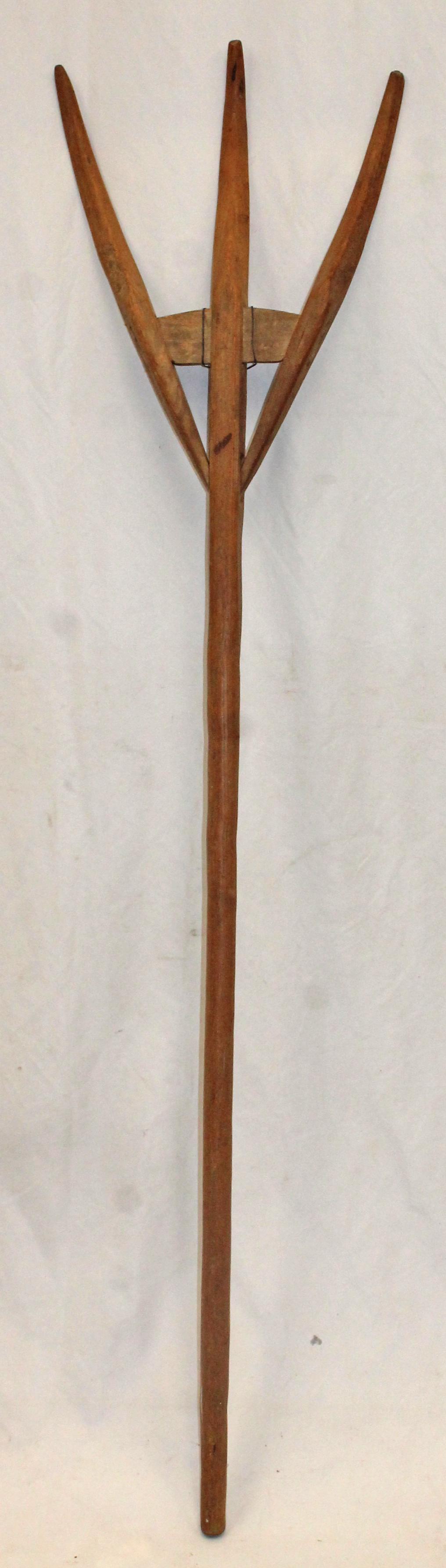 Antique wooden pitchfork (1 of 3)