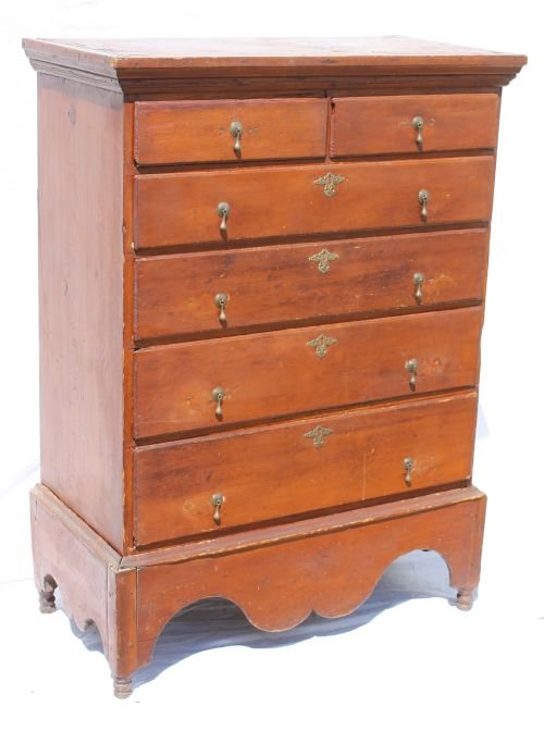 wonderful ca 1740 Wm & Mary/QA transitional pine & : wonderful ca 1740 Wm & Mary/QA transitional pine & maple CT 5 drawer chest on frame in desirably diminutive 35 1/2" wide proportions & old reddish color mellow surface. The frame is original & has bea