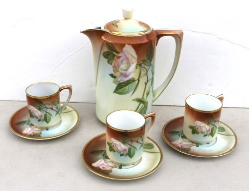 Hutchenreuther porcelain 4 pc chocolate set w 3 cu: Hutchenreuther porcelain 4 pc chocolate set w 3 cups & saucers