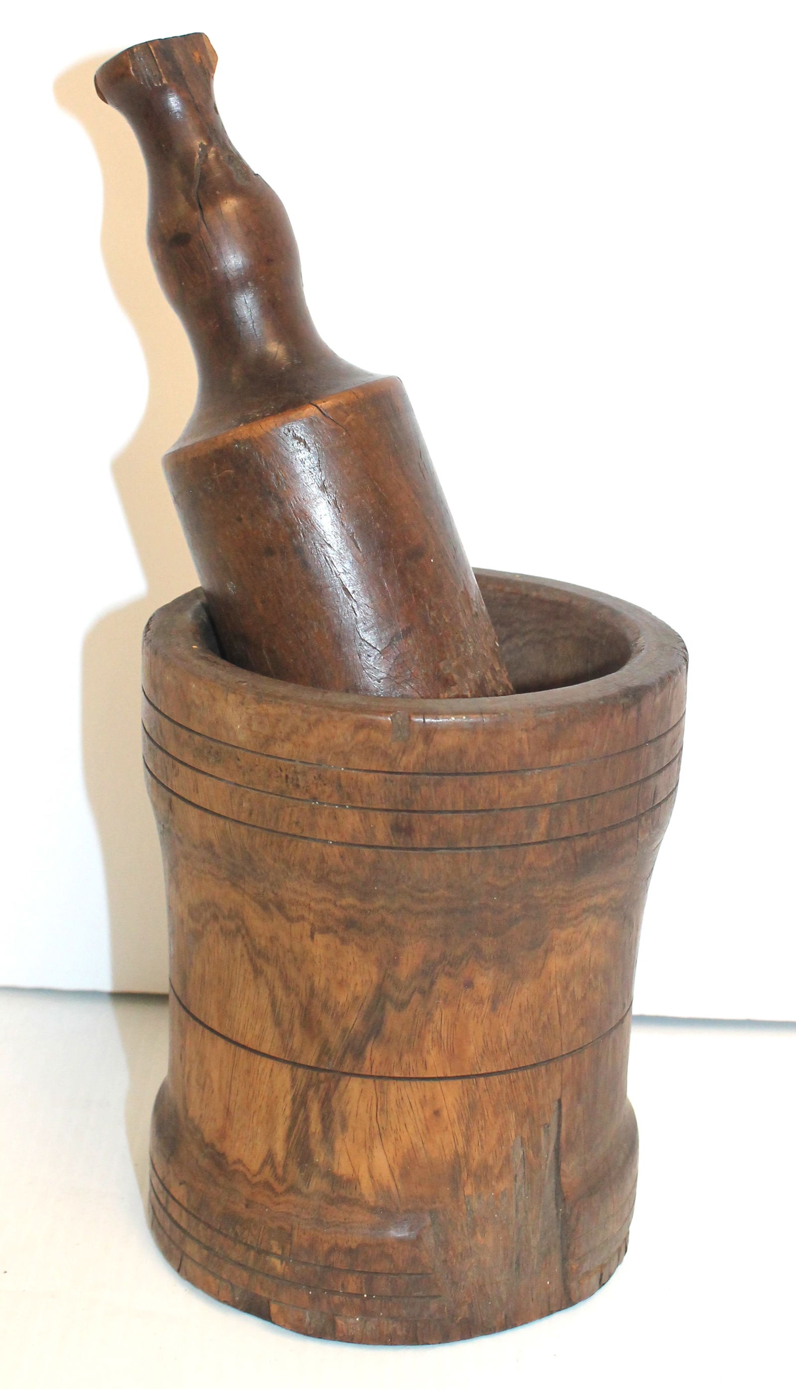 Antique wooden mortar & pestle - 6 3/4" x 5 1/2" diam (1 of 6)