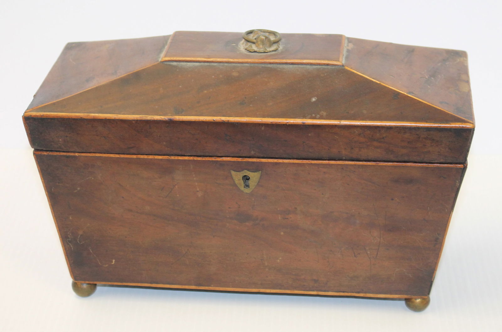 Early 19thC mahog inlaid English tea caddy - approx 6 3/4" tall x 11" wide x 5 1/4" deep (1 of 4)