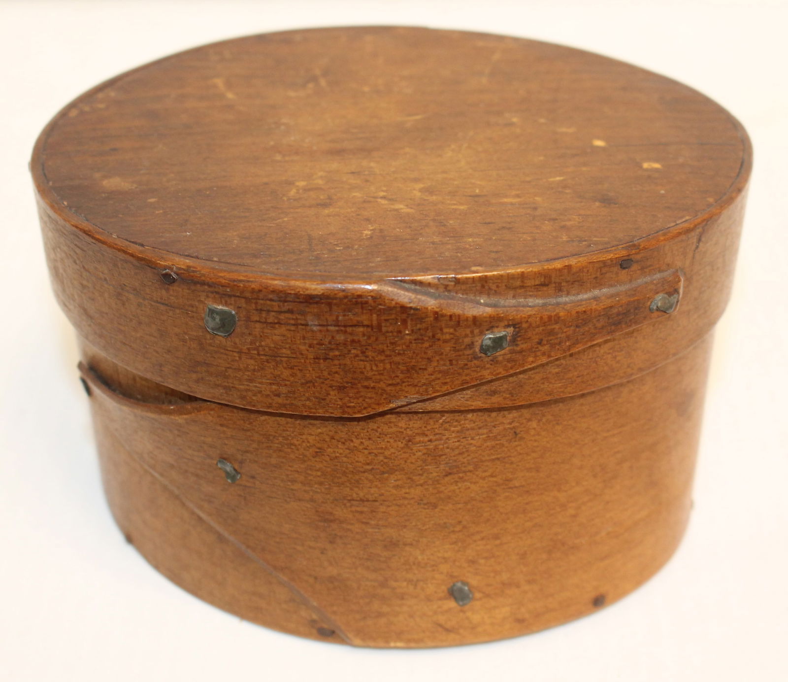 Antique oval finger lapped pantry box in natural finish - unusually tall - 5 1/4"x4 1/4" x 3 3/4" (1 of 8)