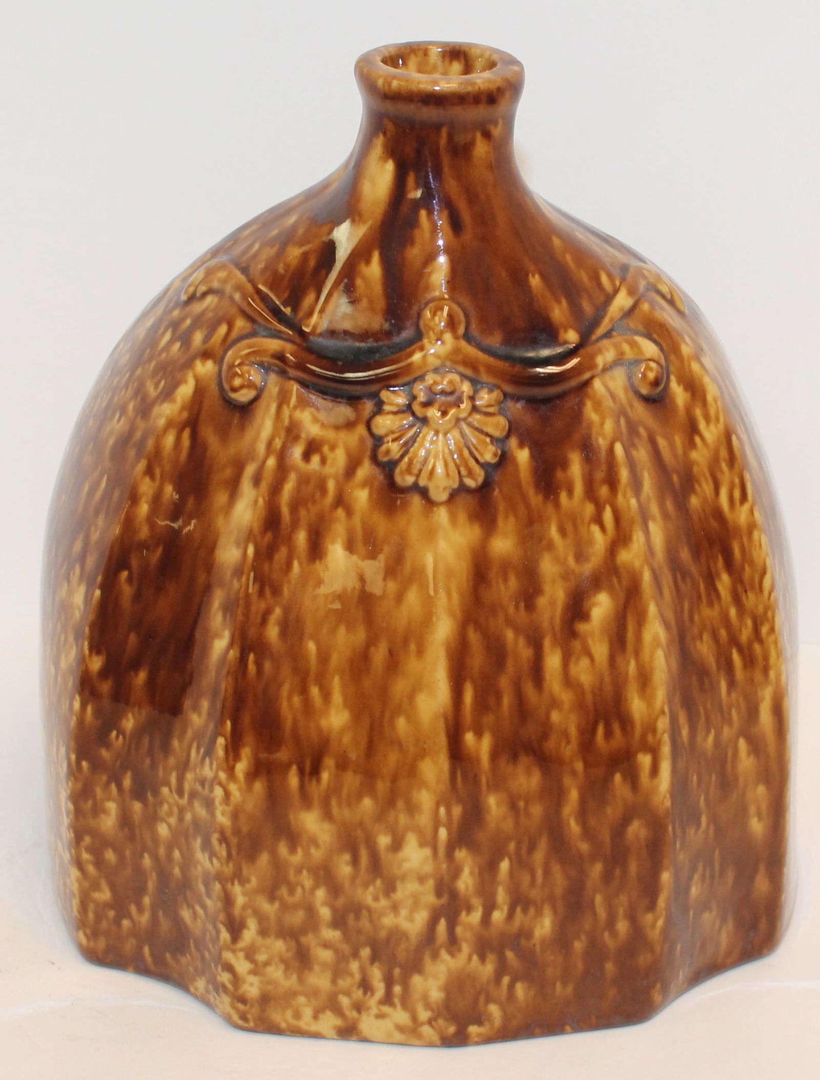 Rockingham/Bennington pottery footwarmer - 9 1/2" (1 of 6)