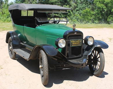 1924 Willys "Overland" 4 door convertible touring: 1924 Willys "Overland" 4 door convertible touring car formerly from the Yankee Candle Car Museum - running - in wonderful condition incl great tires, interior, exterior, etc