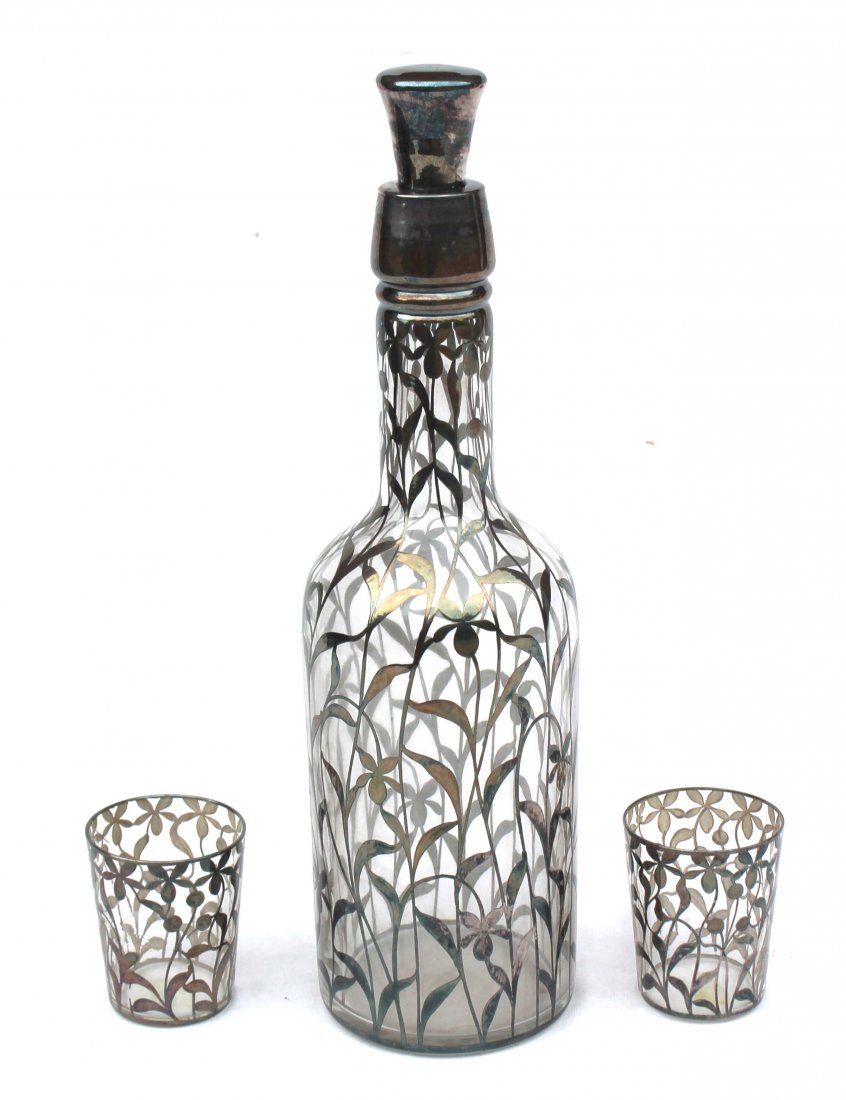 silver overlaid 12 1/2" decanter w 2 matching shot: silver overlaid 12 1/2" decanter w 2 matching shot glasses