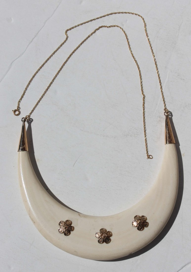 Chinese ivory gorget w 14k gold accents & clasp -: Chinese ivory gorget w 14k gold accents & clasp - approx 4 1/4" wide