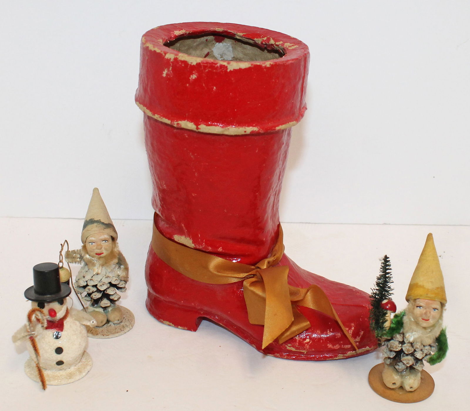 Large Santa boot candy container w 2 pinecone gnomes & a snowman (1 of 5)