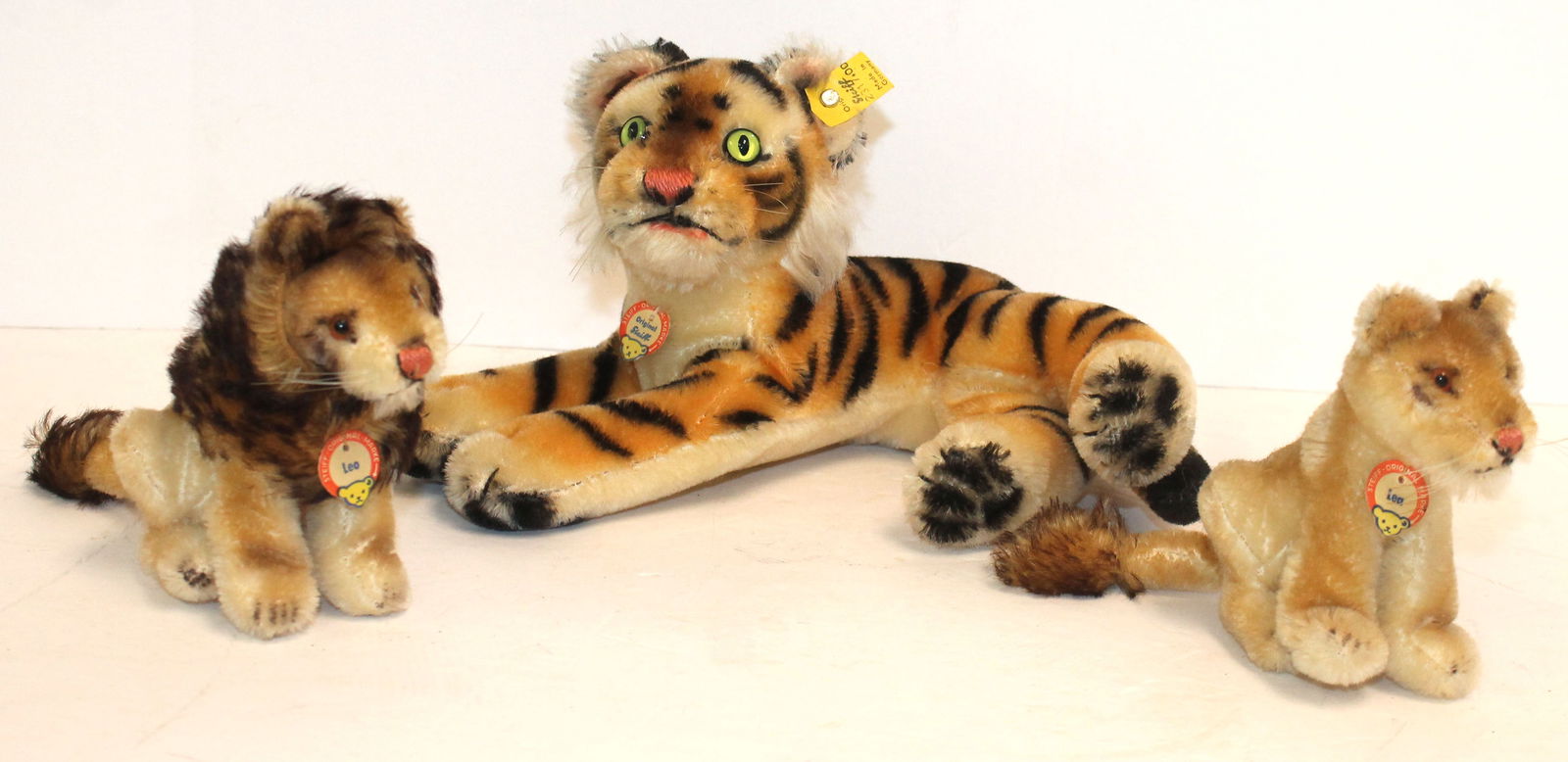 Lot of 3 Steiff stuffed toys incl Tiger, Lion "Leo" & Lioness "Lea" - all w orig tags - Tiger has (1 of 9)
