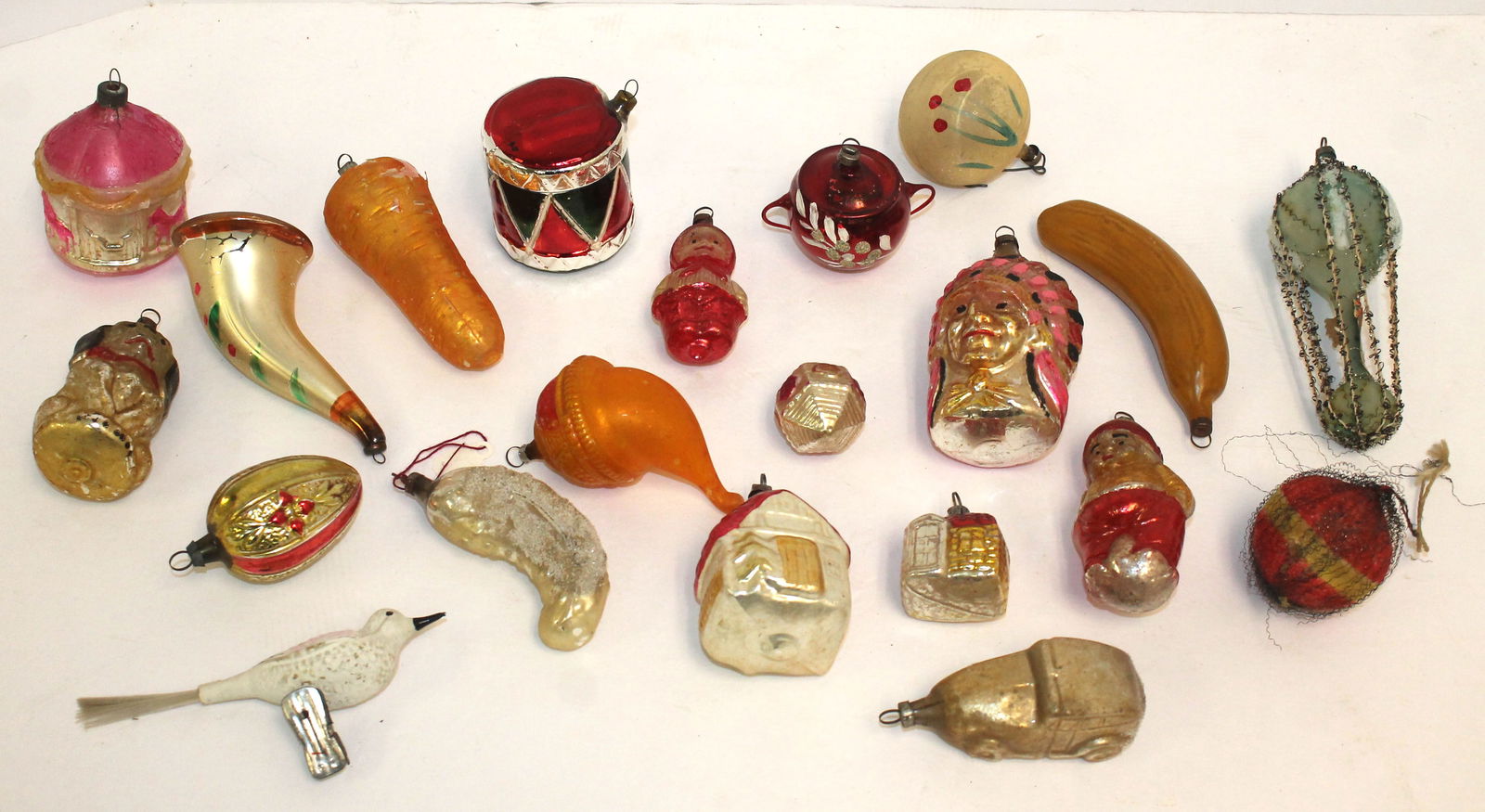 Lot of 20 vintage glass Christmas ornaments (1 of 6)