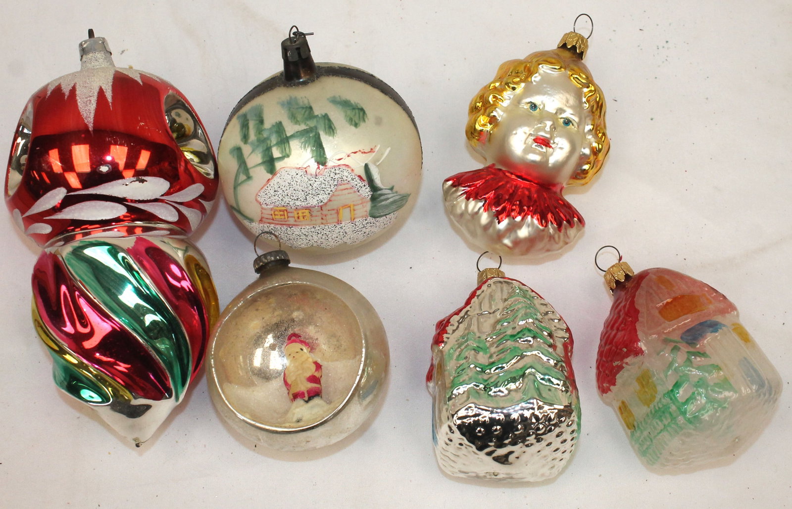 Lot of contemporary glass Christmas ornaments: Lot of contemporary glass Christmas ornaments