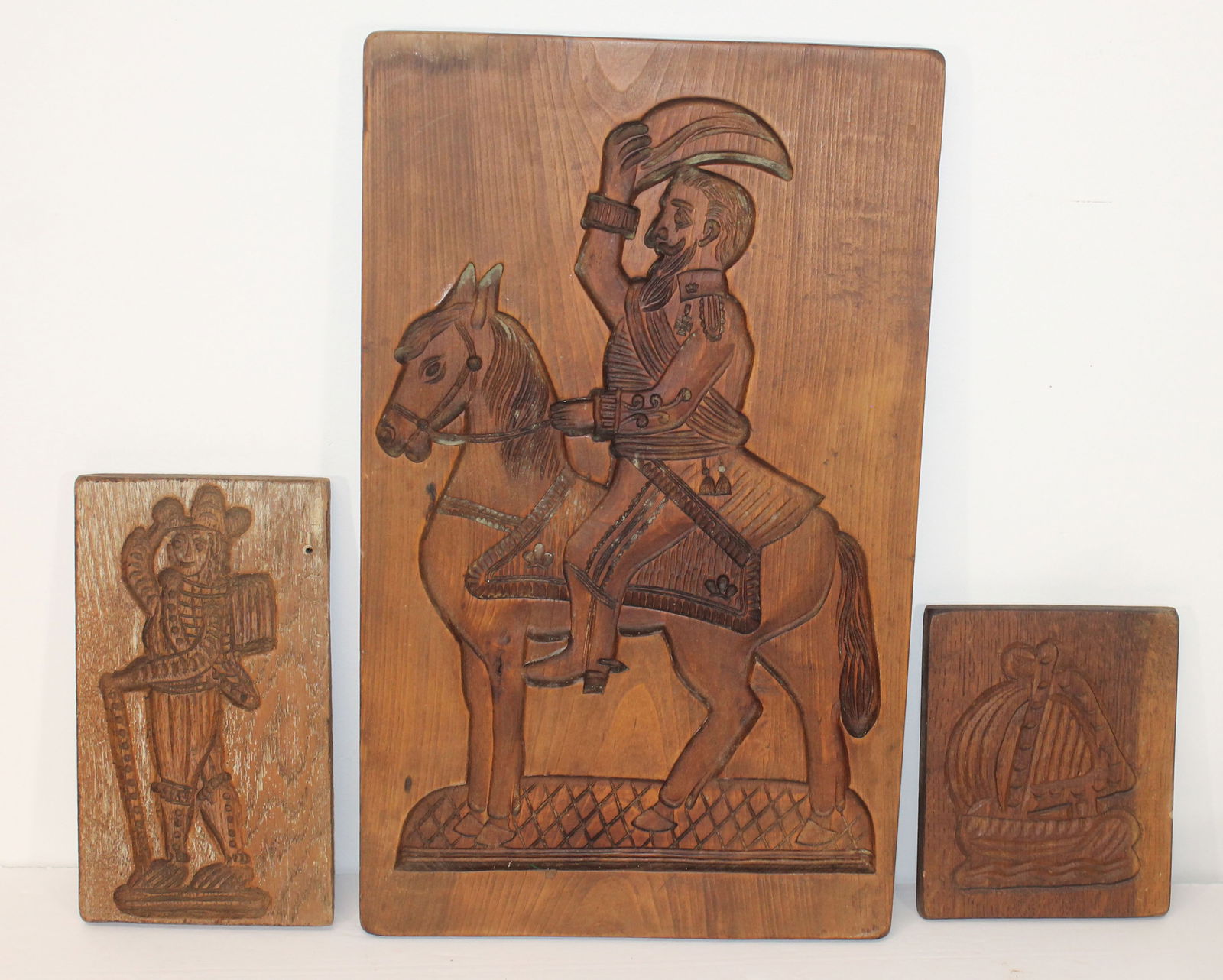 Lot of 3 antique wooden carved Springerle molds - 8"x6 3/4"; 11"x6" & 21 1/2"x13" (1 of 8)