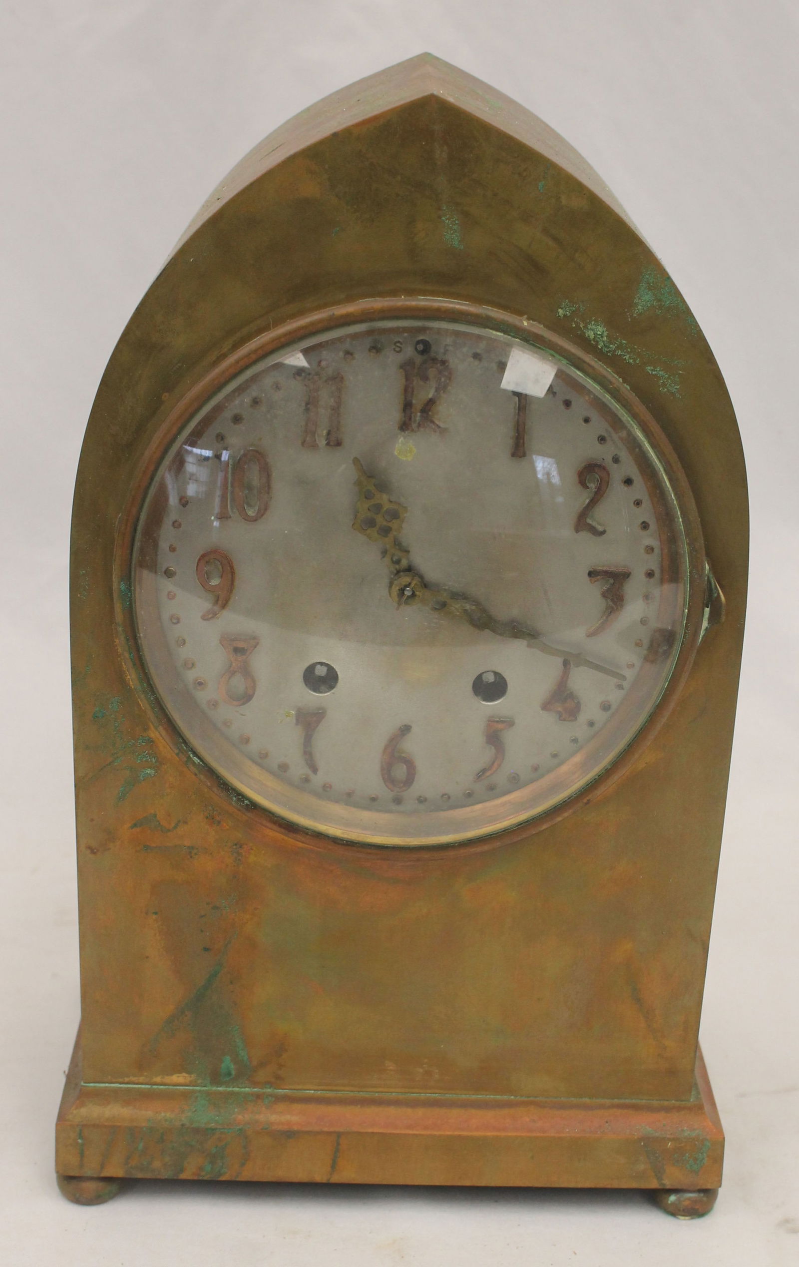 Antique brass Seth Thomas beehive clock - 12" tall x 7 1/4" wide x 5" deep (1 of 5)