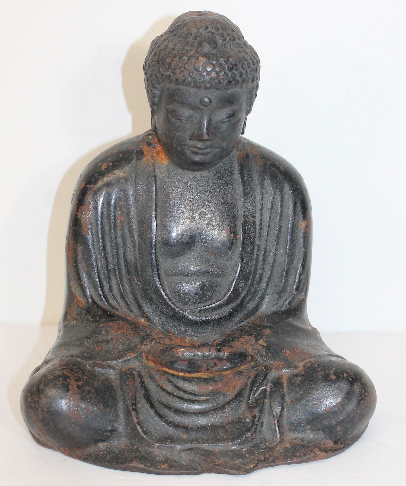 Japanese cast iron buddha - ca 1920 - 10 3/4" tall (1 of 6)
