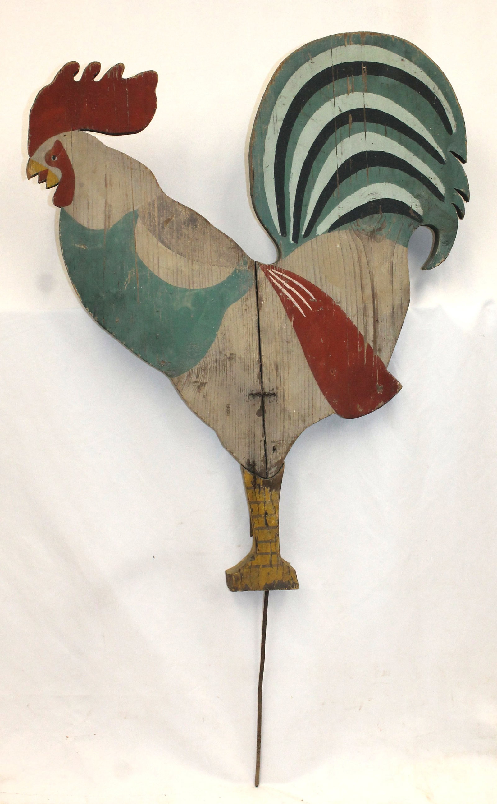 PA carved wooden & orig paint surface rooster - 24" tall x 19 1/4" wide: PA carved wooden & orig paint surface rooster - 24" tall x 19 1/4" wide