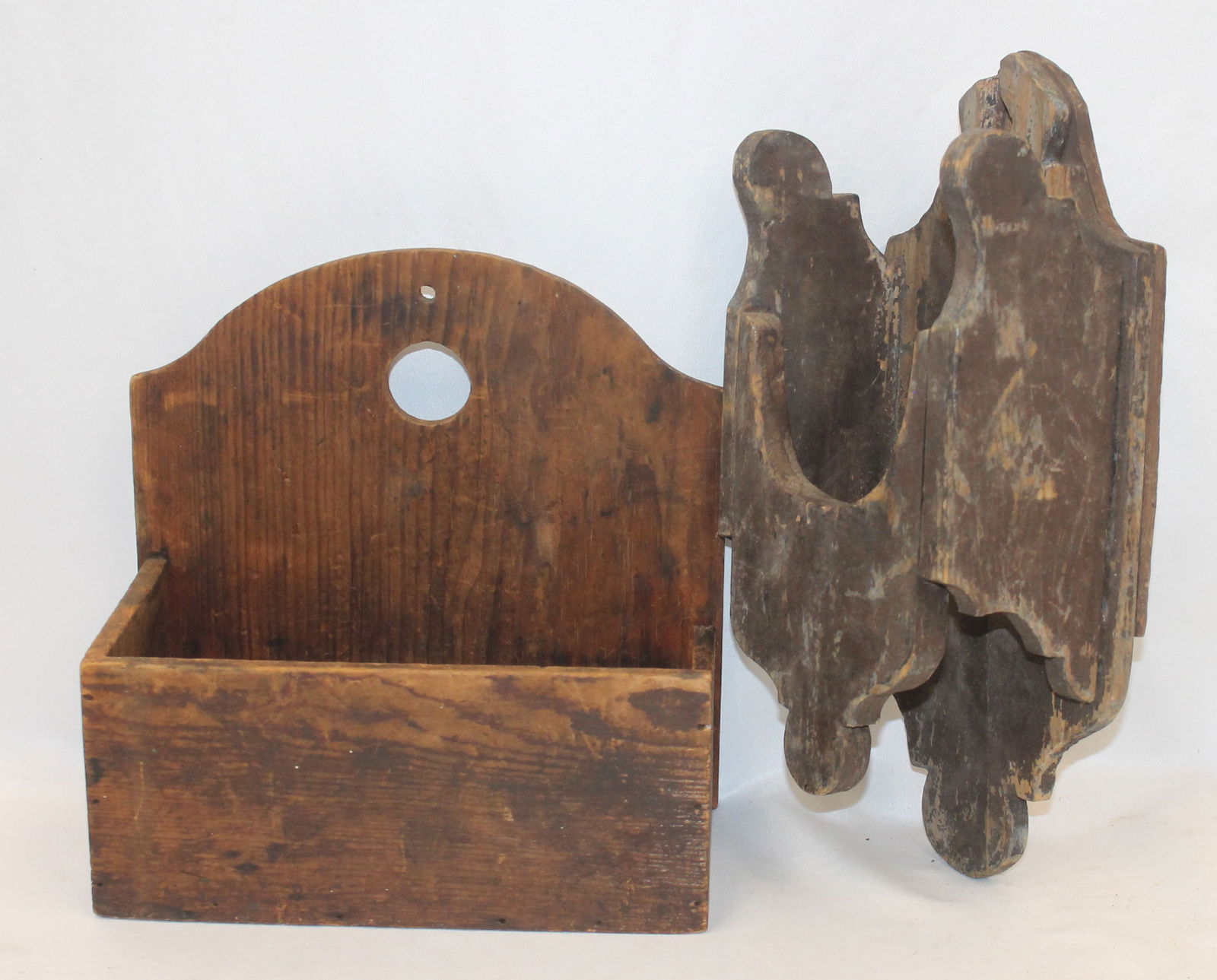 Lot of 2 antique treen items incl wall box & mortar holder - 8 3/4" x 8 3/4" x 4 1/2" deep & 12" (1 of 7)