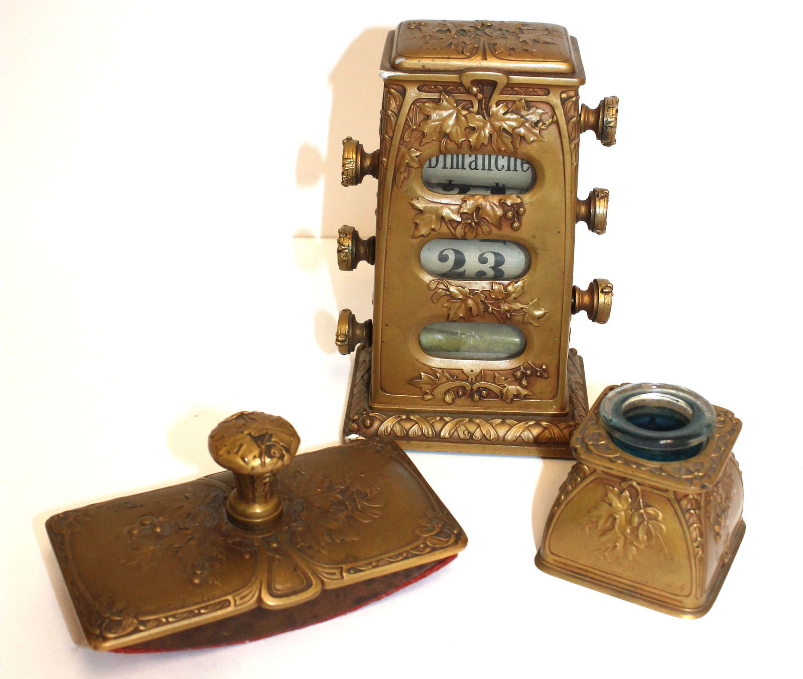 Guenardeau French Art Nouveau 3 pc desk set w ink, rocker blotter & calendar (1 of 10)