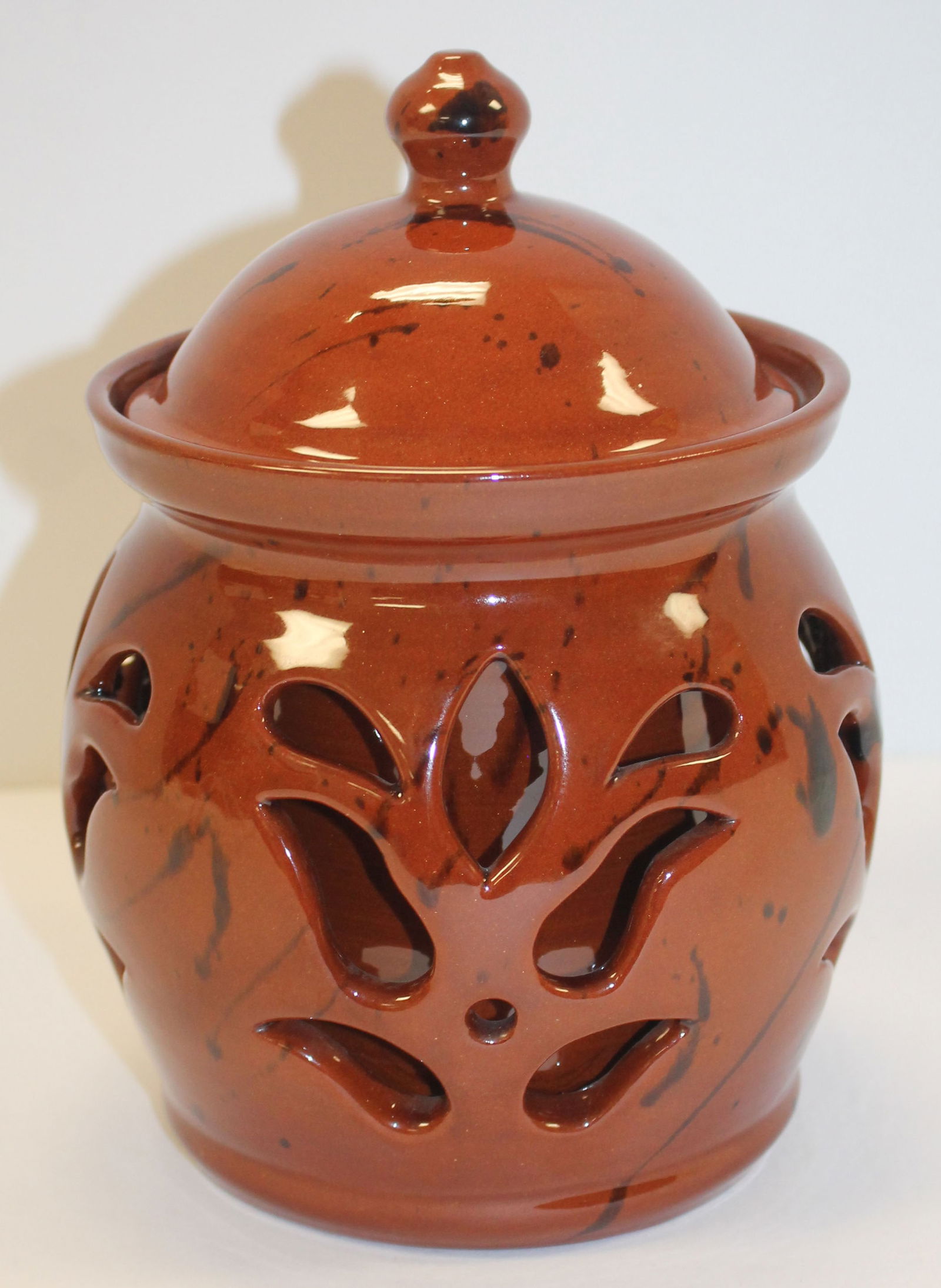 Lester Breininger Pottery, PA redware cookie jar (1 of 5)