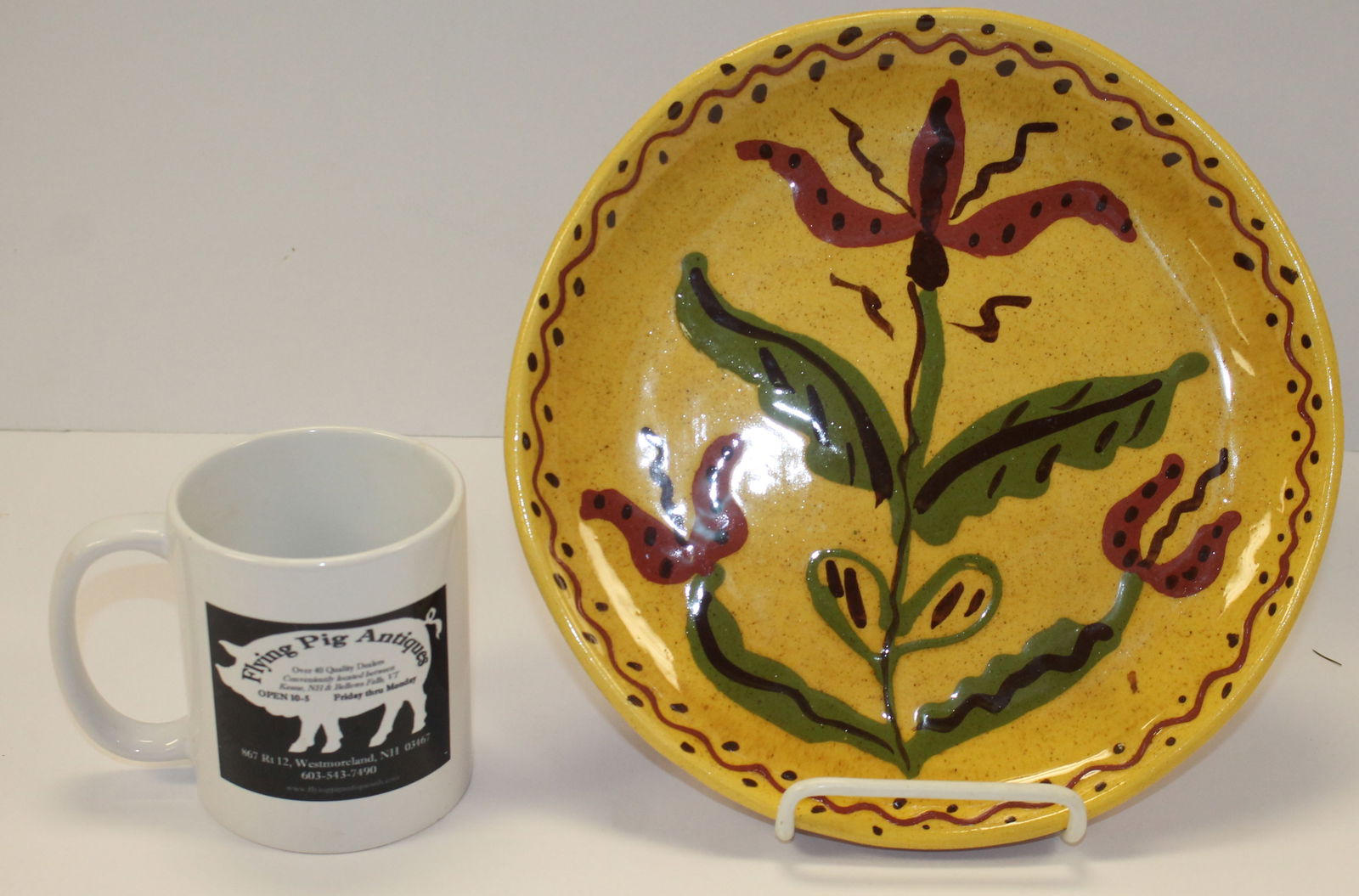 Lester Breininger Pottery, PA redware Sgraffito tulip plate - 9 1/2" diam (1 of 5)