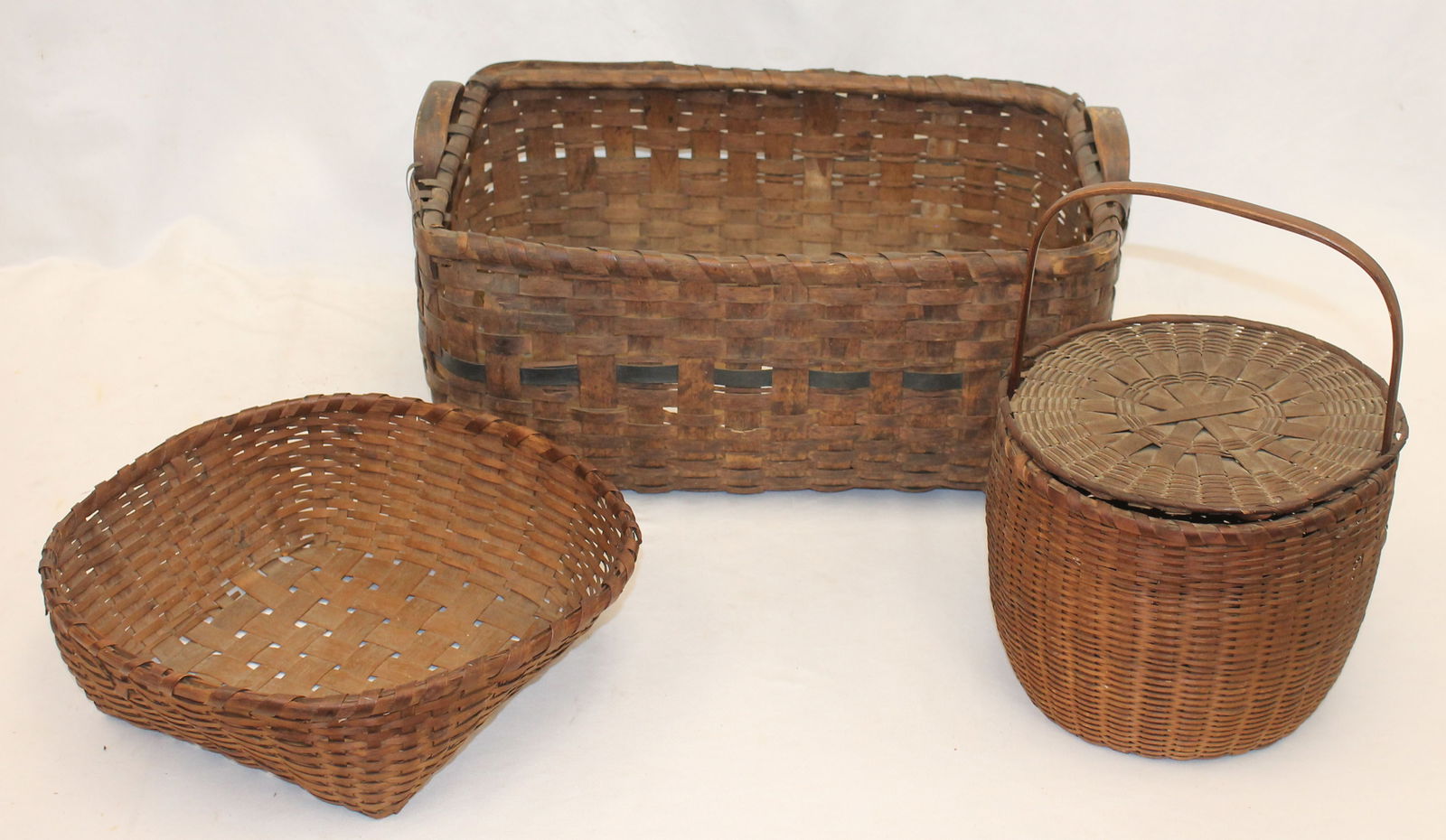 Lot of 3 Northeast Woodlands antique baskets incl round w fixed handle & cover 12" tall x 8" diam; (1 of 10)