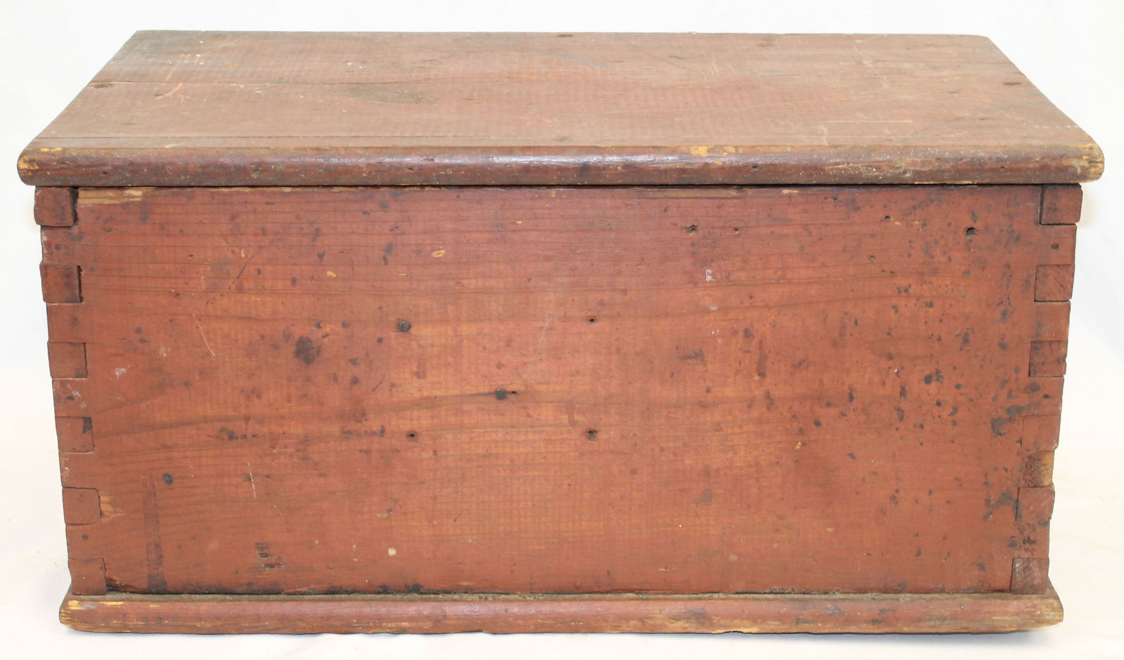 Antique oak dovetailed storage box in red paint - 11" tall x 22 1/2" wide x 12 1/2" wide (1 of 6)