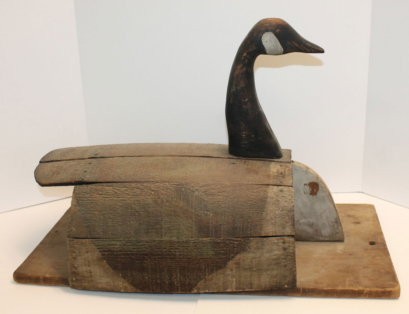 Attrib Joe Lincoln wooden carved & painted 1/2 barrel Canada Goose decoy mtd on wooden board - 25 (1 of 6)