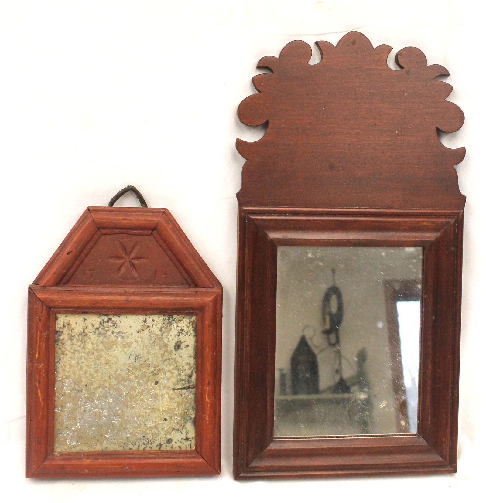 Lot of 2 courting mirrors incl a 7 1/2" tall example in red paint w carved star dec & early glass (1 of 9)