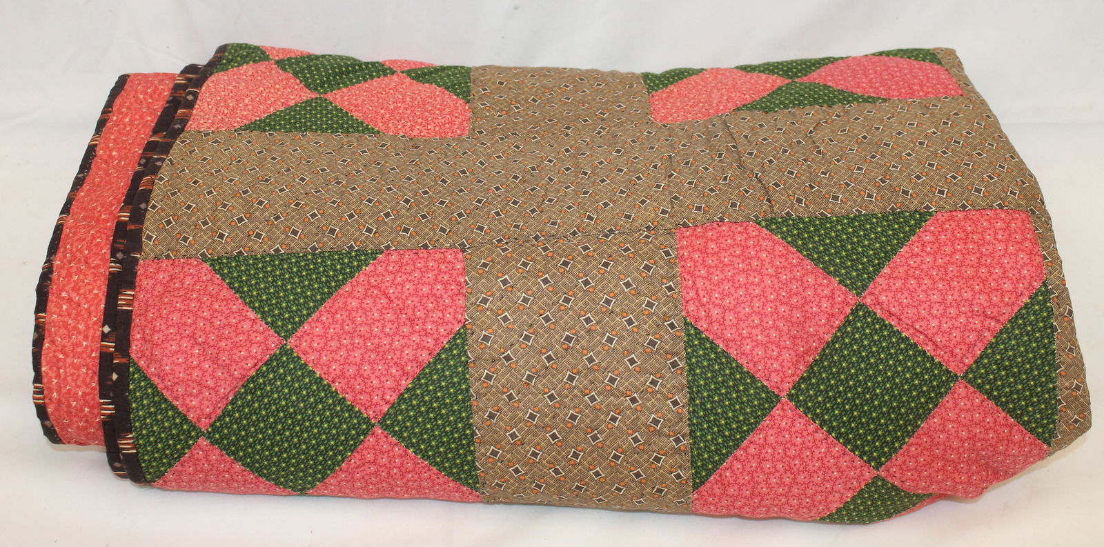 Antique quilt - hand stitched - 75"x81" (1 of 3)