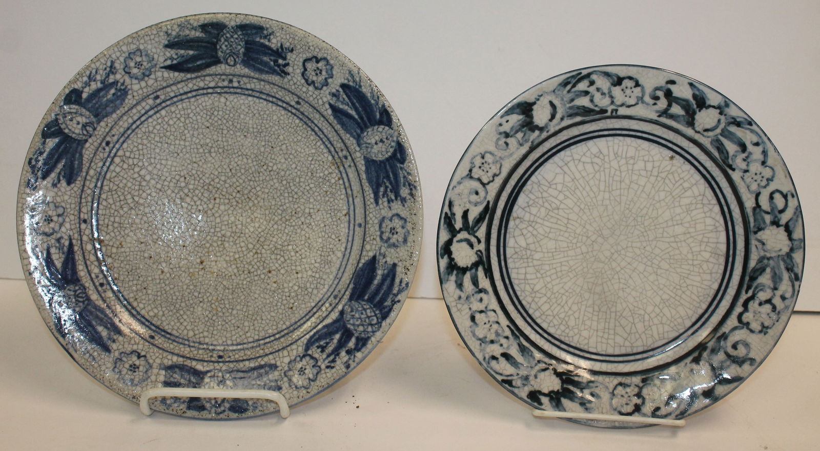 Lot of 2 Dedham Pottery plates - 10" Pineapple & 8 1/2" Horse Chestnut patterns - both w pre 1929 (1 of 15)