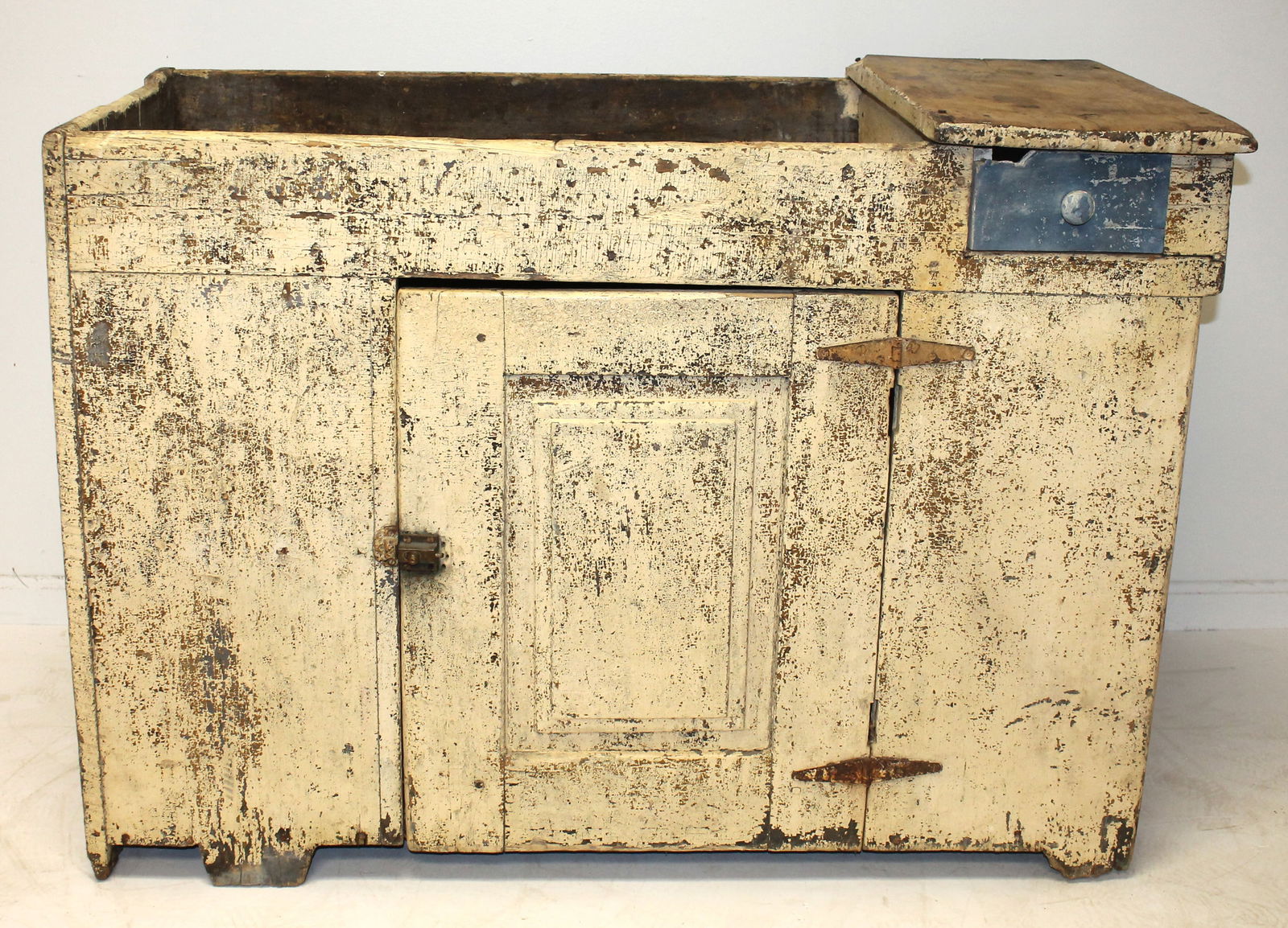 19thC drysink in oyster paint - 31 1/2" tall x 44"x21 1/2" (1 of 4)