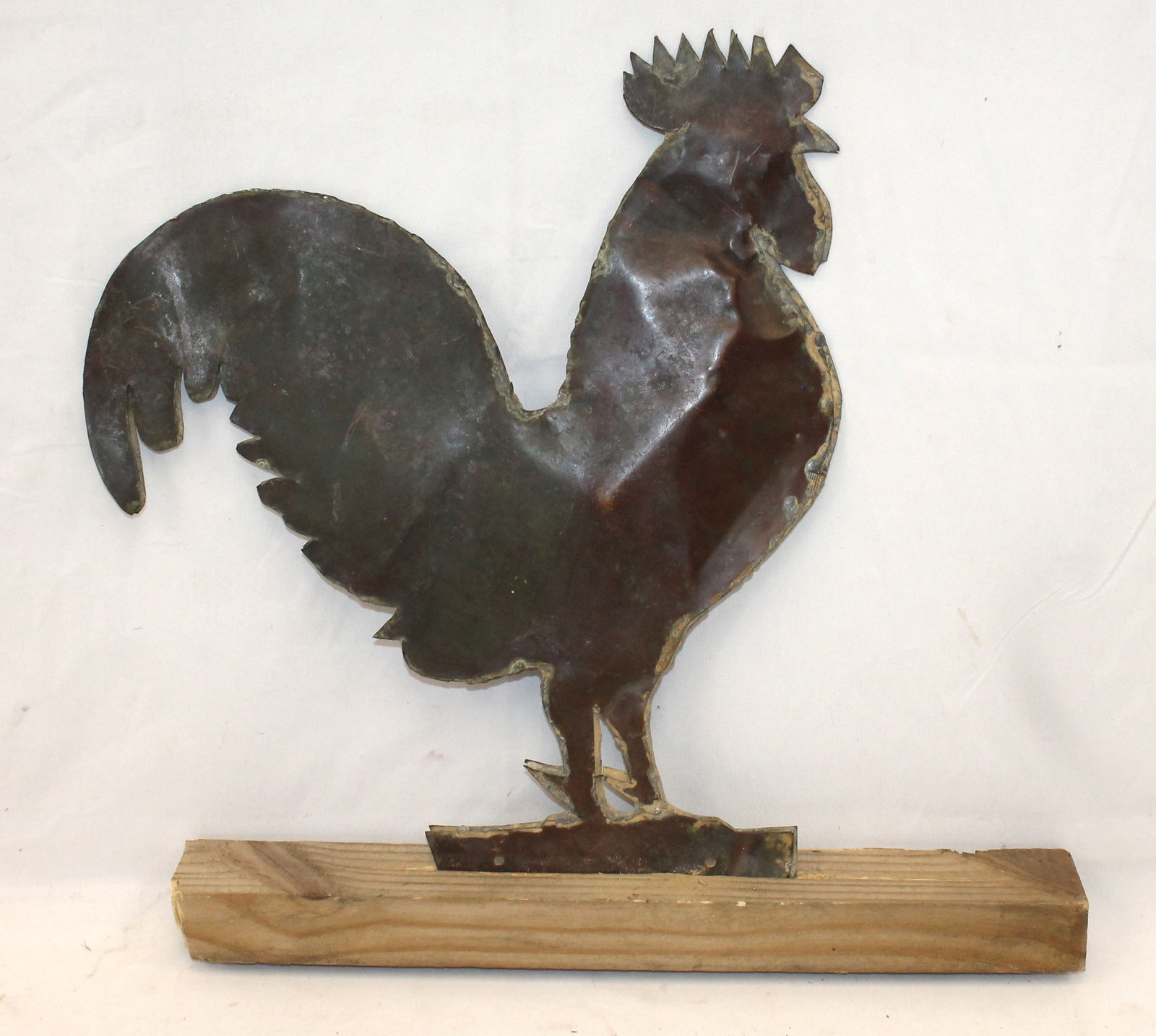 Copper rooster in wooden stand - 15 1/2" tall x 14" wide: Copper rooster in wooden stand - 15 1/2" tall x 14" wide