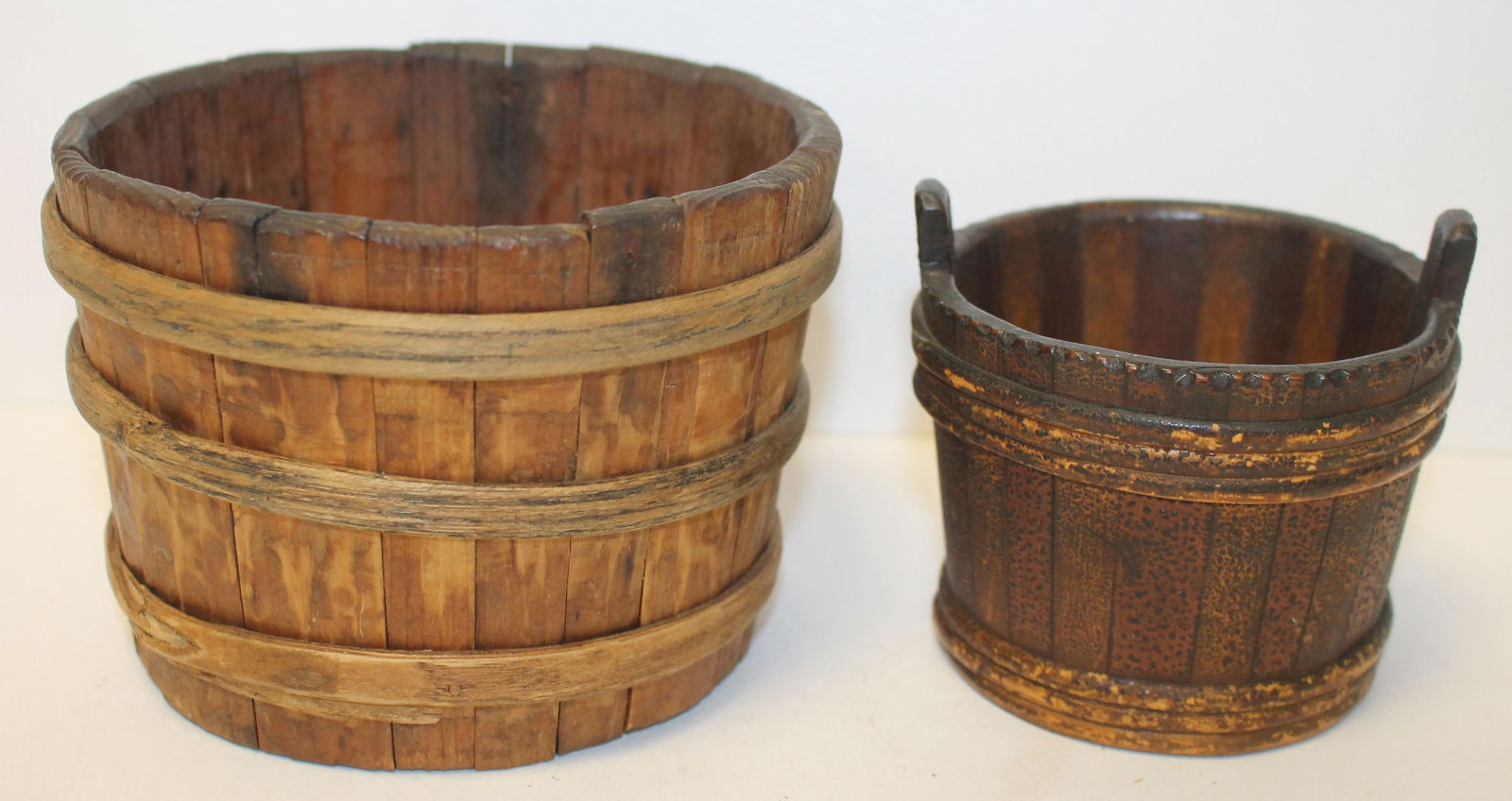 Lot of 2 miniature buckets incl 1 paint dec w glass bottom - 3 1/2" tall x 4 1/4" diam & 2 3/4" tall (1 of 7)