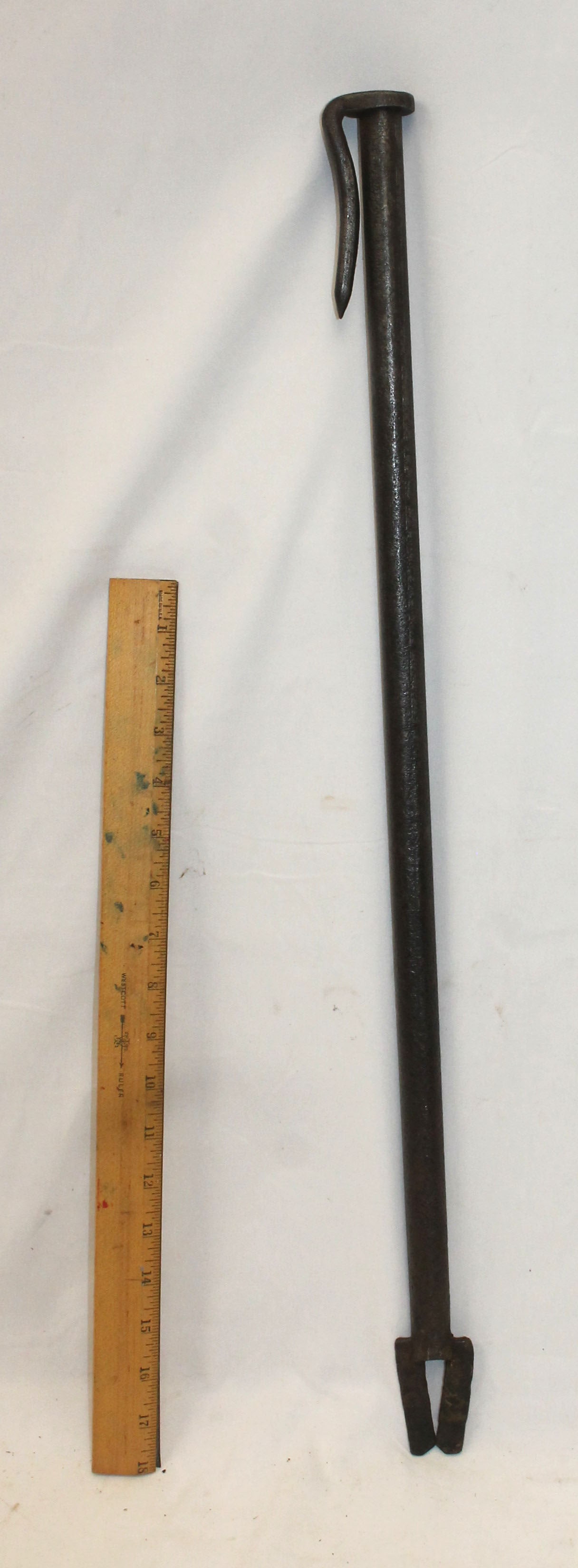 late 17th/early 18thC English cast/wrought iron hearth embers crutch w chased brass - 27" long (1 of 4)