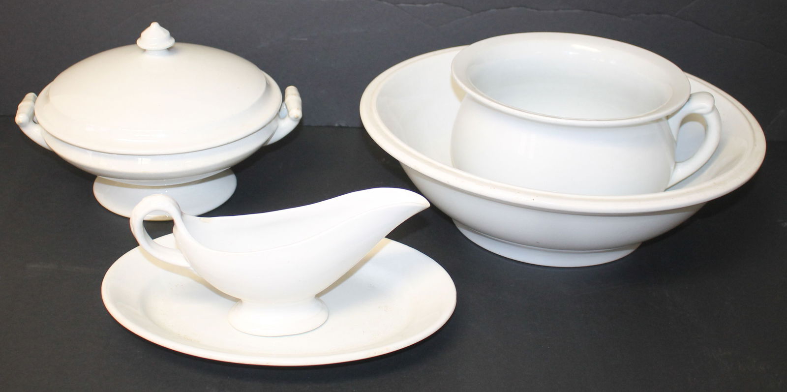 Lot of 5 pcs of antique ironstone incl large bowl, tureen, chamber pot, gravy & oval platter (1 of 10)
