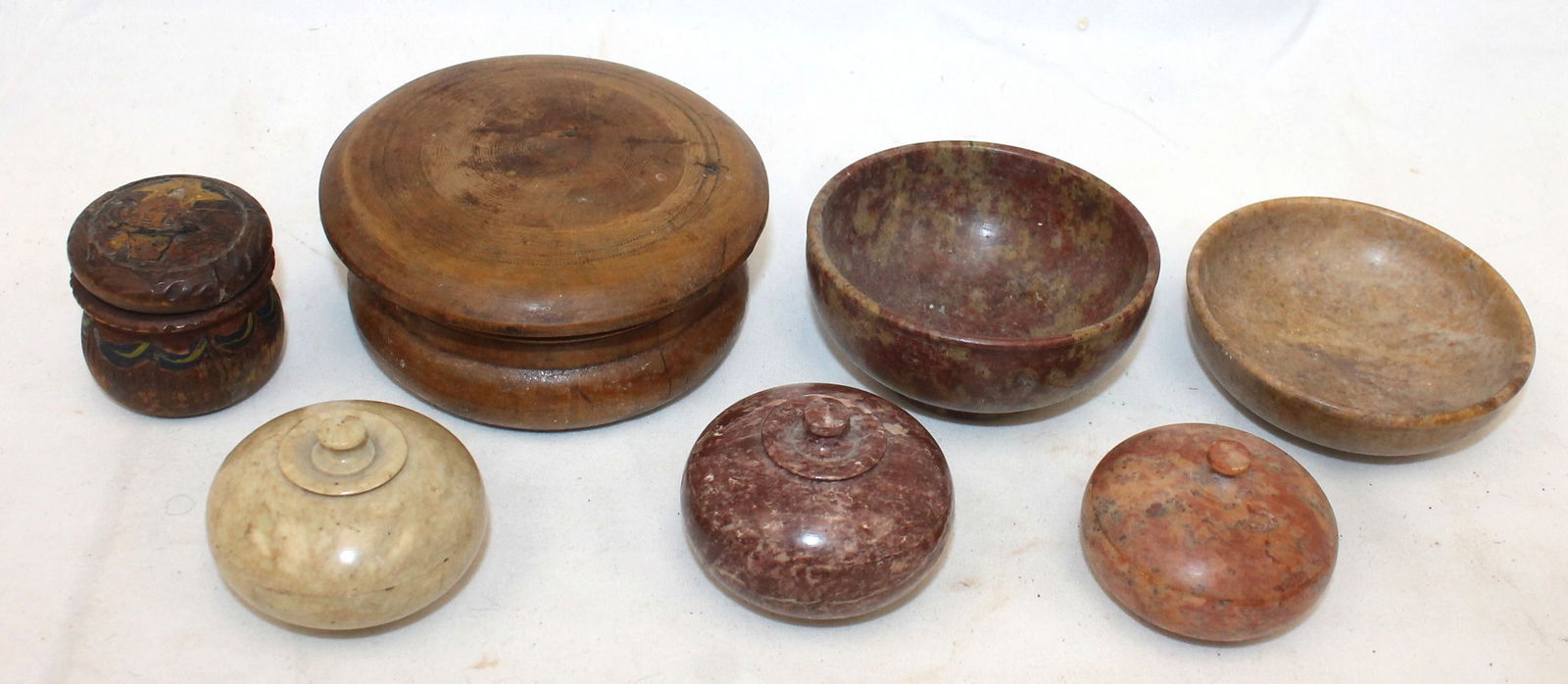 Lot of 3 stone small boxes, 2 bowls plus 2 wooden boxes - 1 1/2" - 3 1/2" diam boxes (1 of 6)