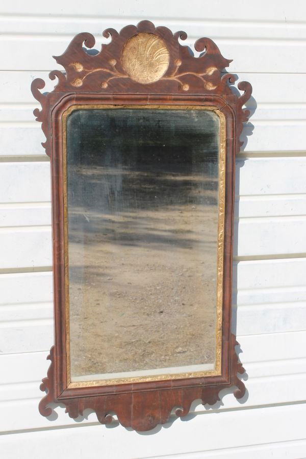 period Chippendale mahogany mirror w rare inset sc: period Chippendale mahogany mirror w rare inset scallop shell & tendril leaf gilded dec - 36" tall