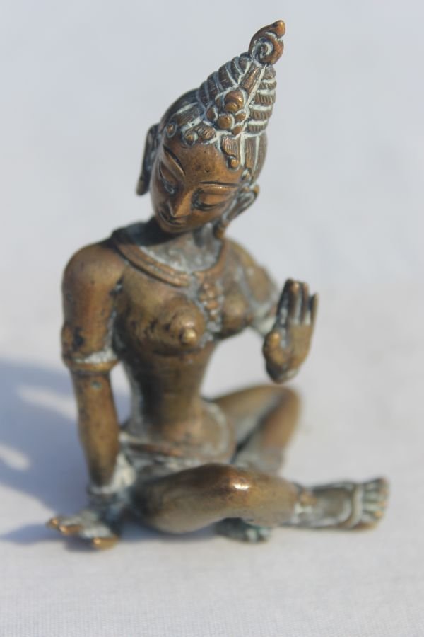 Tibetan/Nepal bronze diety - 3 1/4" tall: Tibetan/Nepal bronze diety - 3 1/4" tall