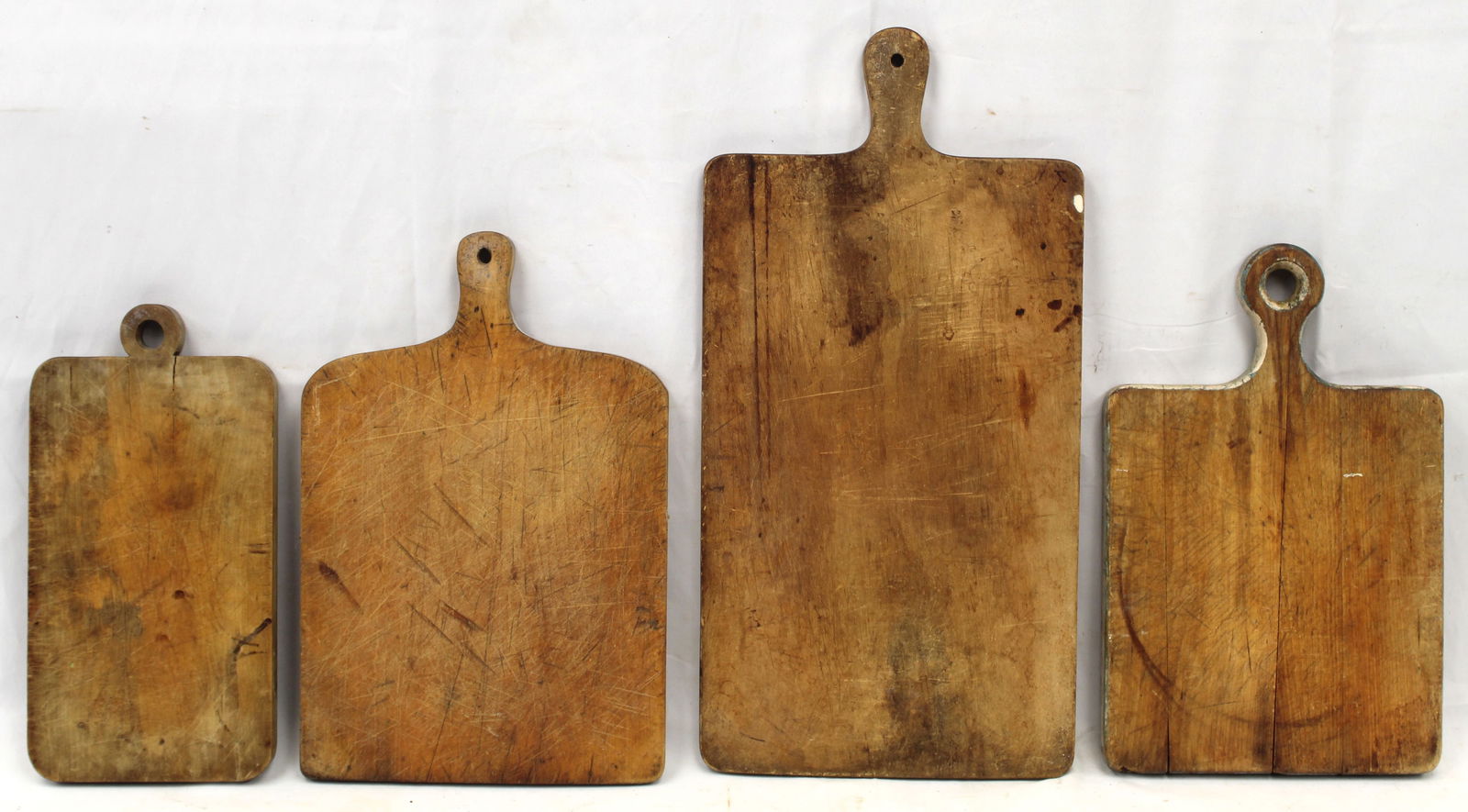 Lot of 4 lollipop handled wooden cutting boards - 13 1/2"-21 1/2" (1 of 7)