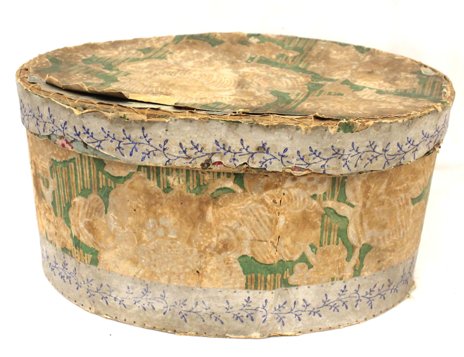 Antique oval wallpaper box w newspaper interior dated 1802 - 5 3/4" tall x 10 1/4"x6 3/4" (1 of 7)