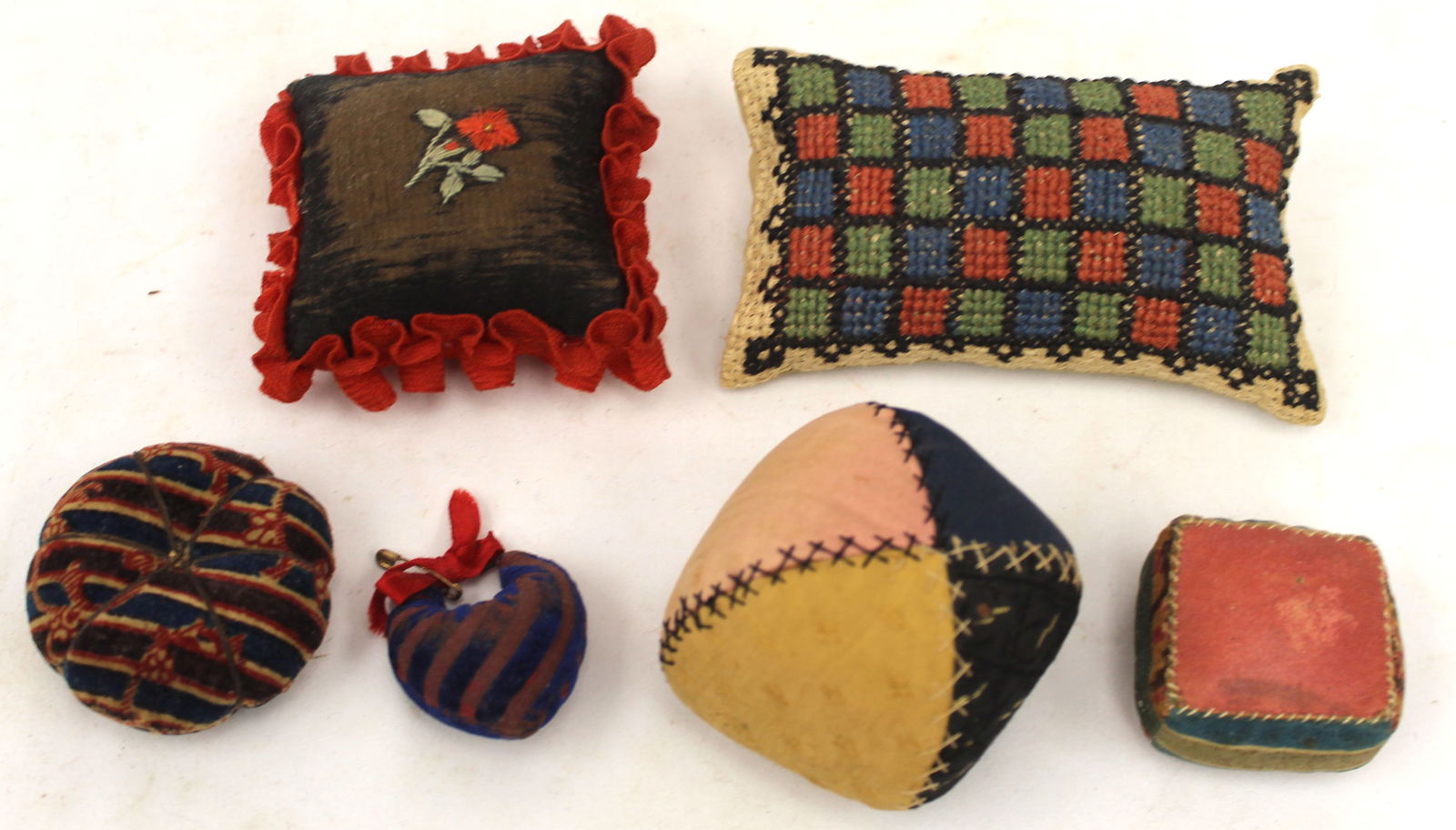 Lot of antique pin cushions - approx 2"-5" (1 of 5)