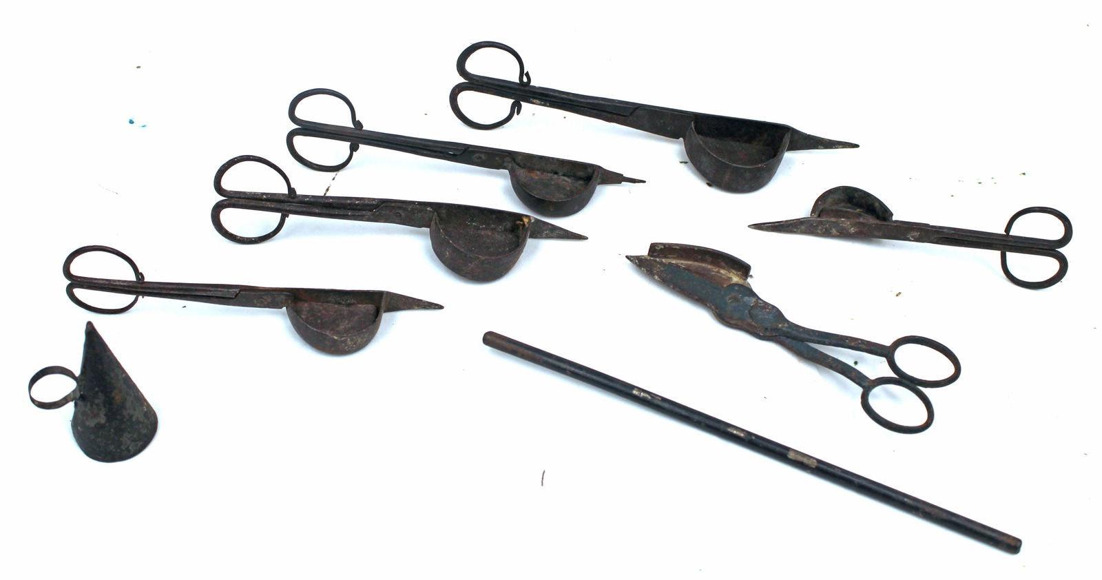 Lot of antique candle wick trimmers - 5 1/2"-7 3/4" long (1 of 6)