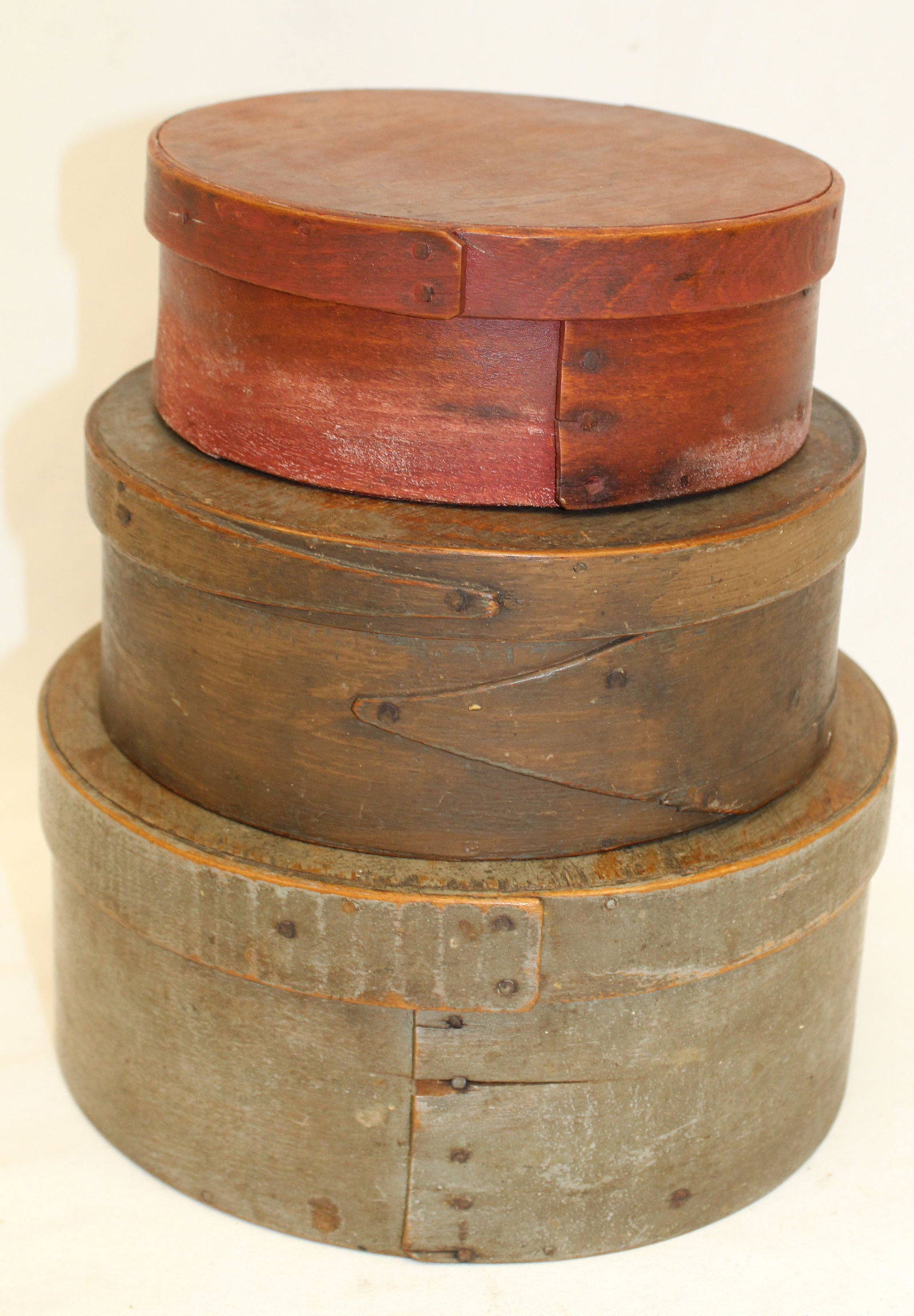 Nest of 3 round covered pantry boxes in red & gray paint - 6", 7" & 8" diam (1 of 4)