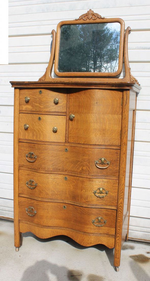 27 Victorian Oak Serpentine Hat Box Dresser W Carved M Nov 17